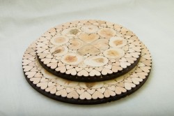 Trivet with hearts 15-18 cm