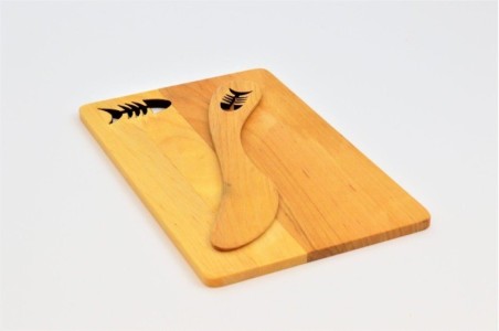 Sandwich board with butter knife